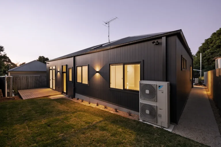 Modern home in Blackheath built by Brownjohn Constructions