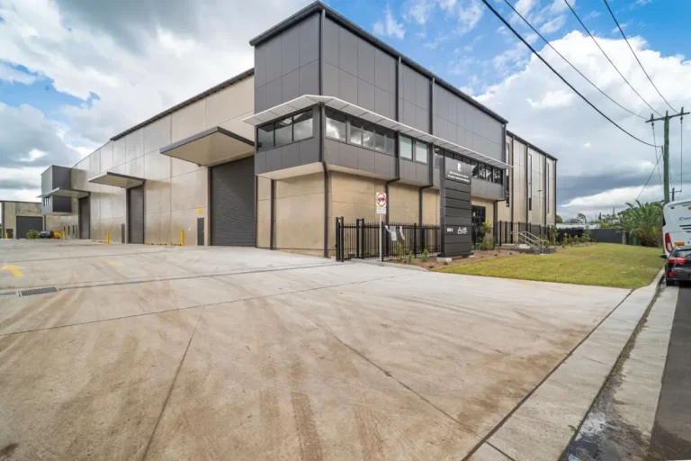Tilt-up warehouse with roller doors and office in Werrington